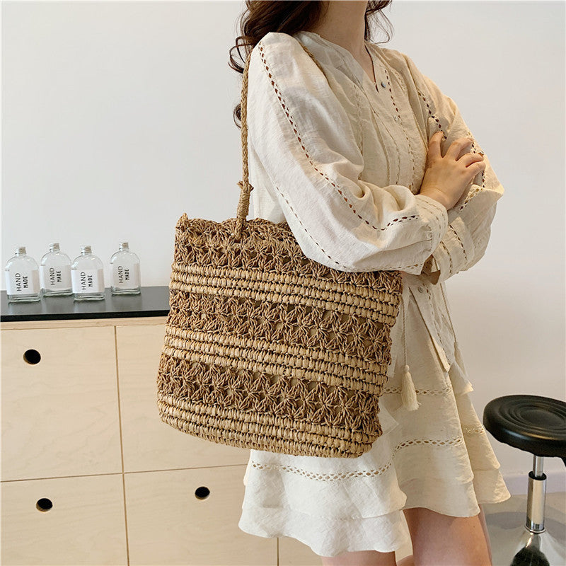 Handcrafted Macrame Beach Bag Bowlift