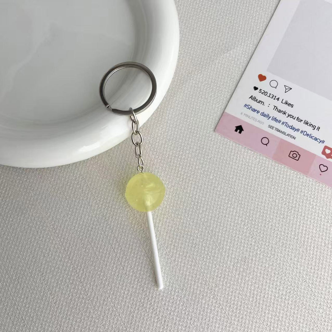 Lollipop-Inspired Keychain Bowlift