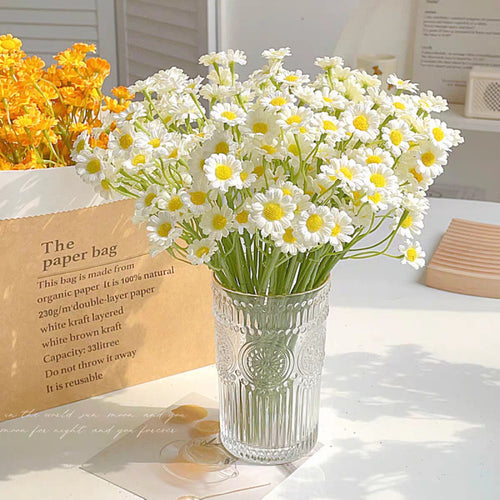 Lifelike Daisy Flower Bouquet