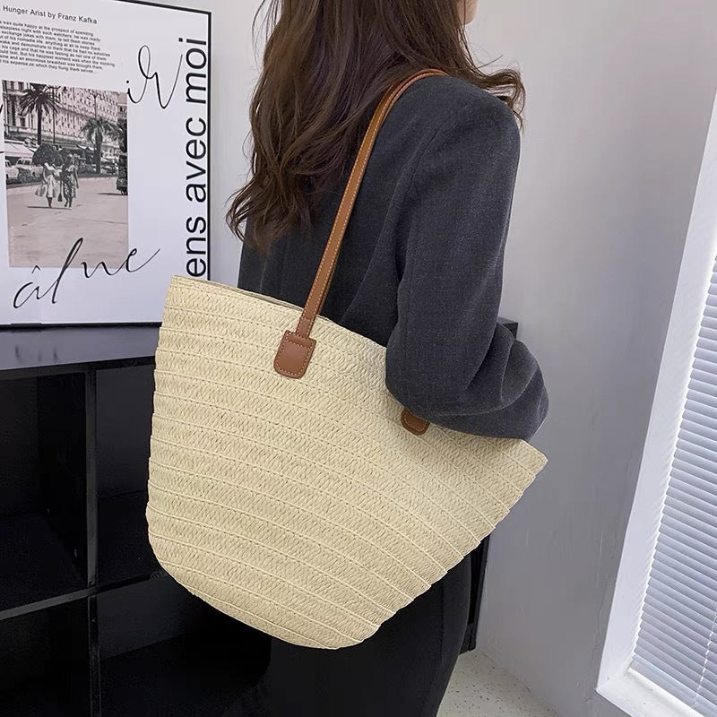 Beach bag with high-quality leather handles Bowlift