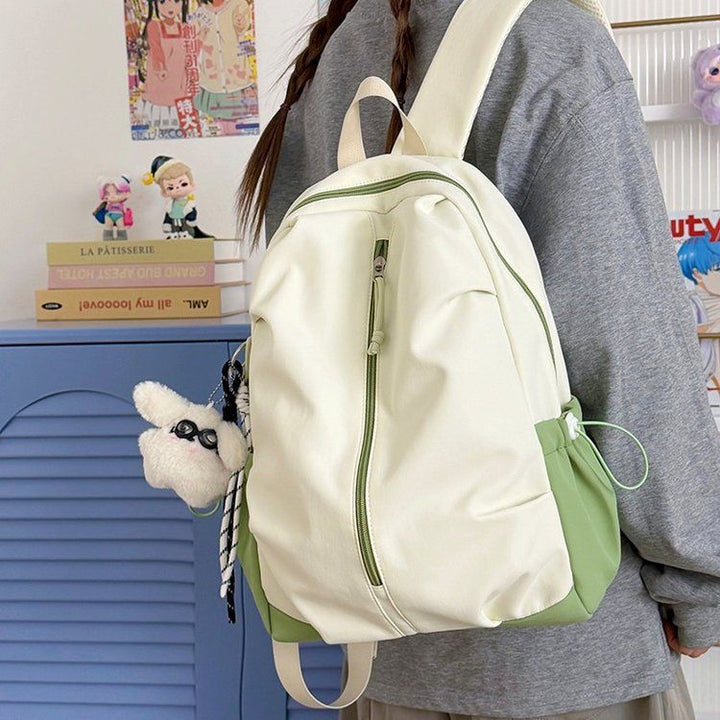 Fashionable Backpack Bowlift
