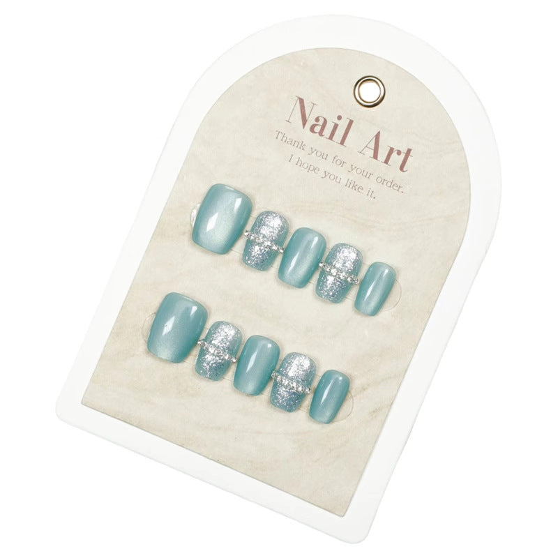 Shimmering Decorative Press-On Nail Set Bowlift