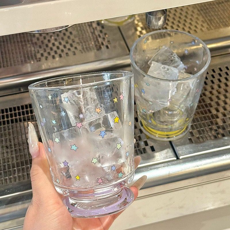 Drinking glass with colorful star decor Bowlift