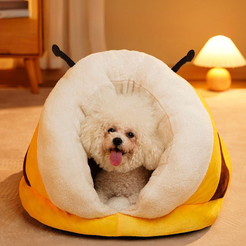 Cozy Bee-Shaped Dog Bed