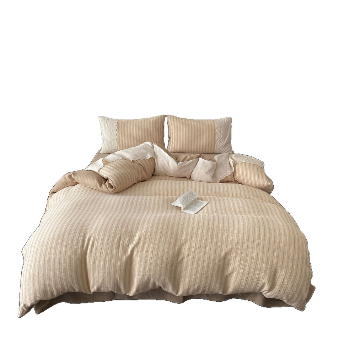 Bedding set made of fine linen-cotton blend with subtle striped texture Bowlift