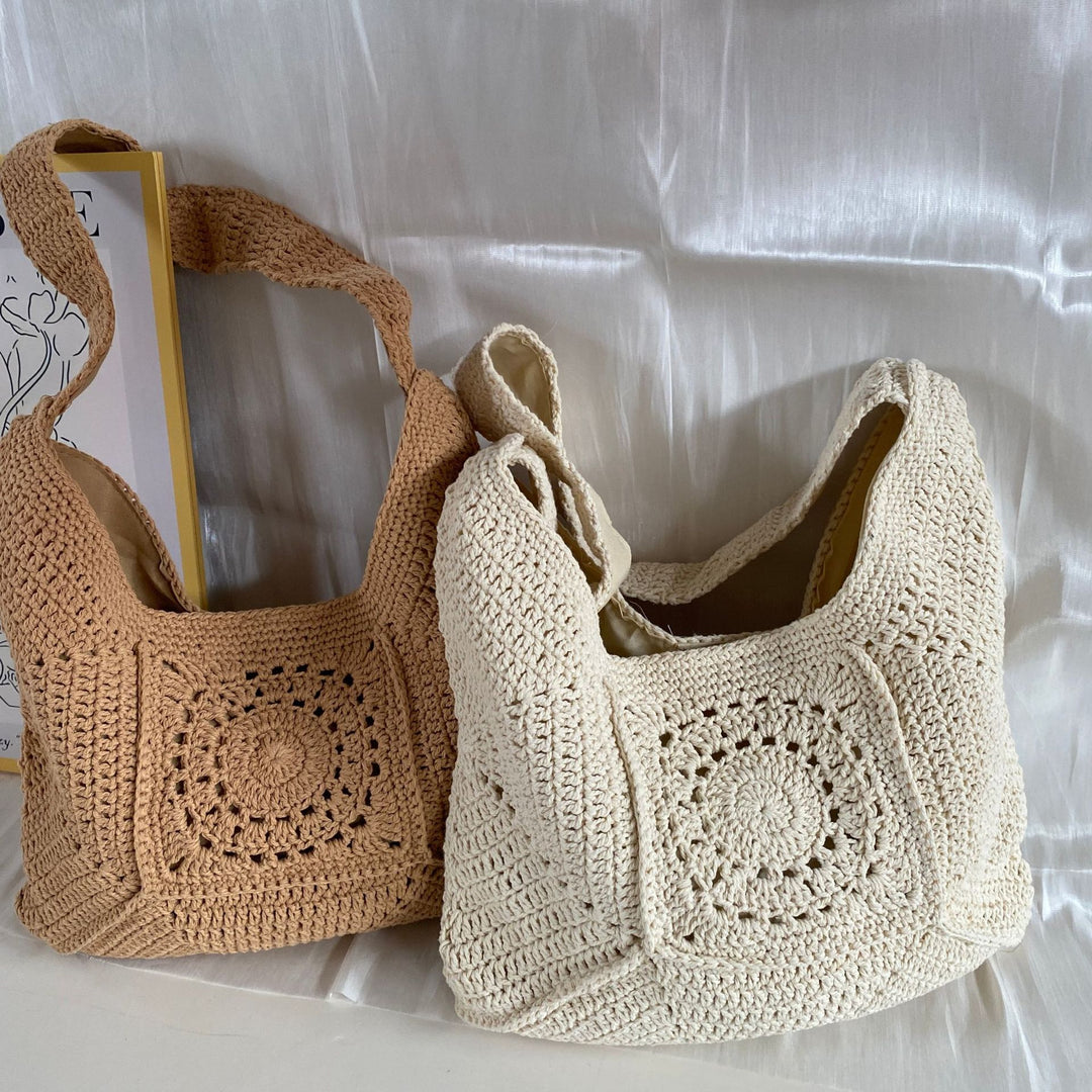 Hand-knotted shoulder bag with unique pattern Bowlift