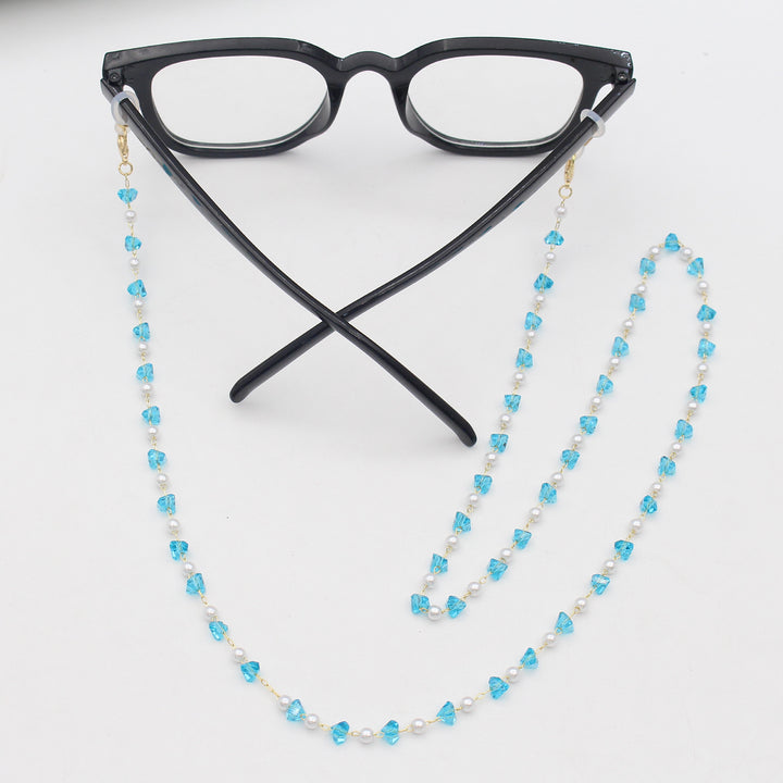Stylish Pearl and Crystal Eyewear Chain Bowlift