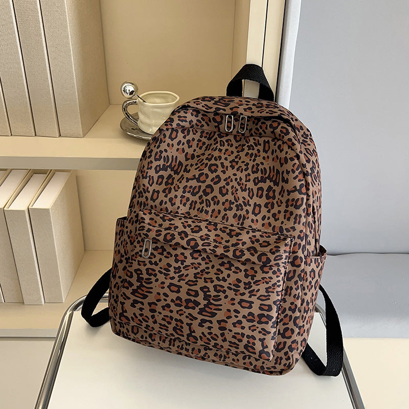 Stylish Backpack in Leopard Print Bowlift