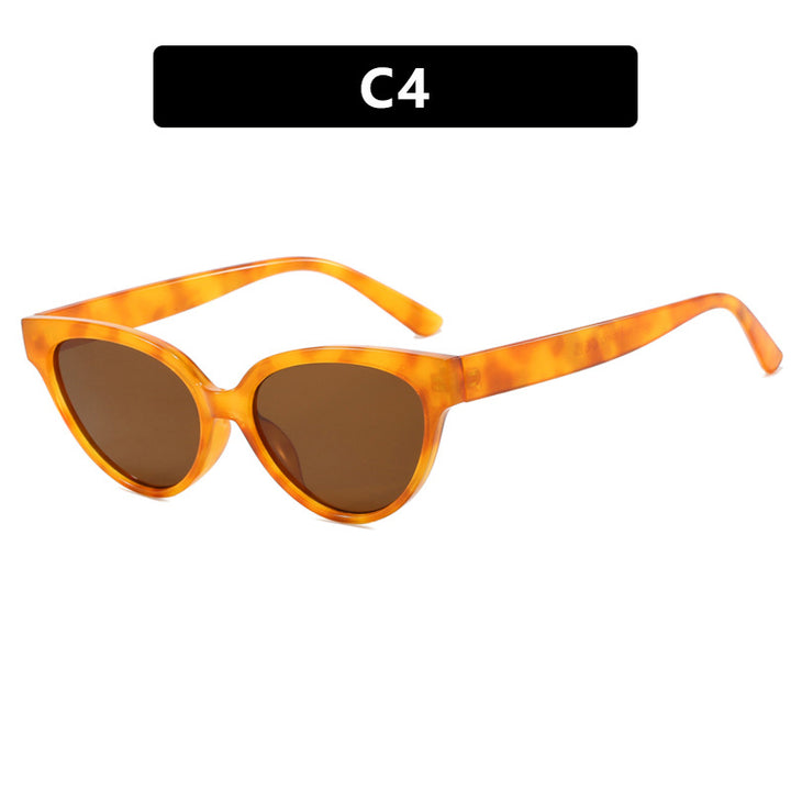 Ladies Cat-Eye Sunglasses with Luxurious Pattern and UV Protection Bowlift