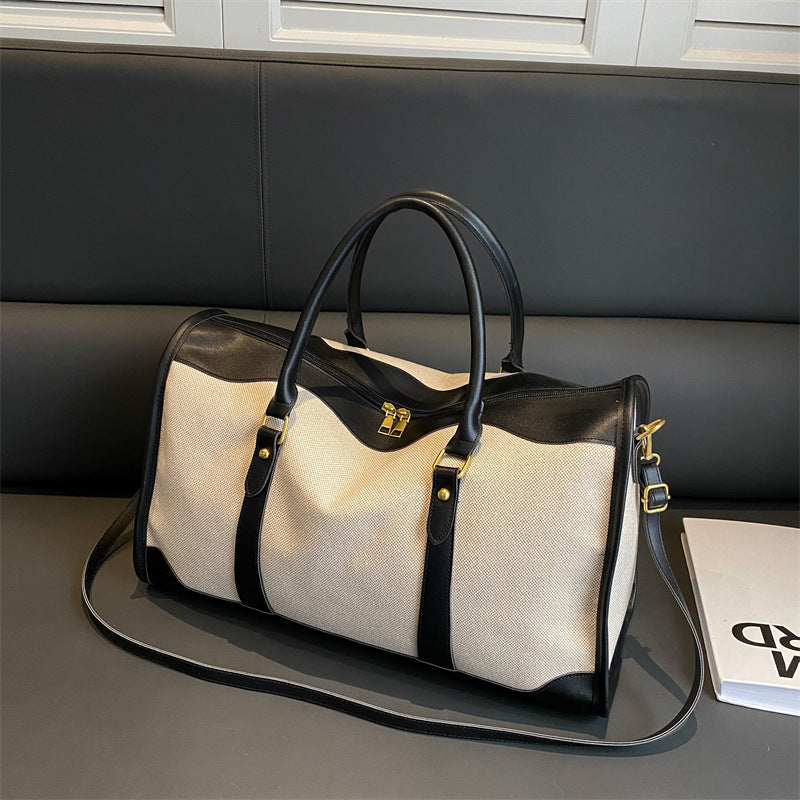 Sporty travel bag with removable shoulder strap Bowlift