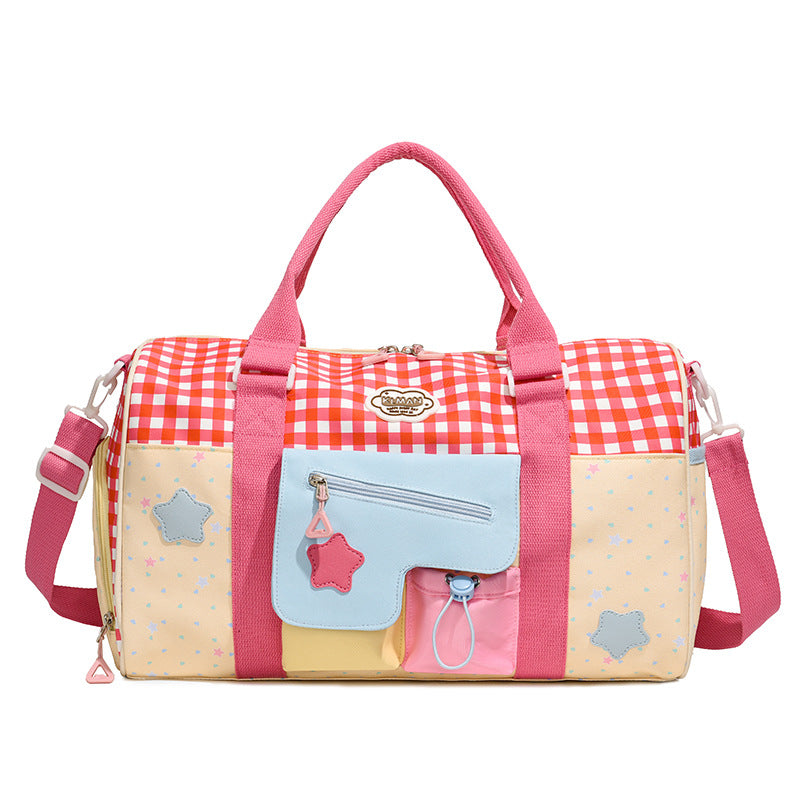 Playful sports and travel bag with fine applications Bowlift