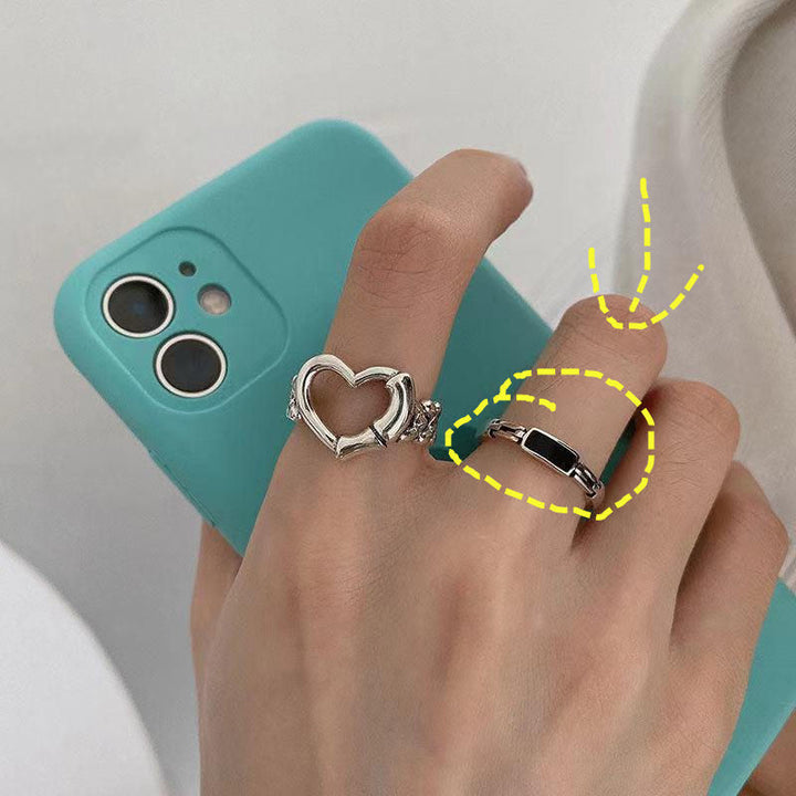 Heart-Shaped Silver Statement Ring Bowlift