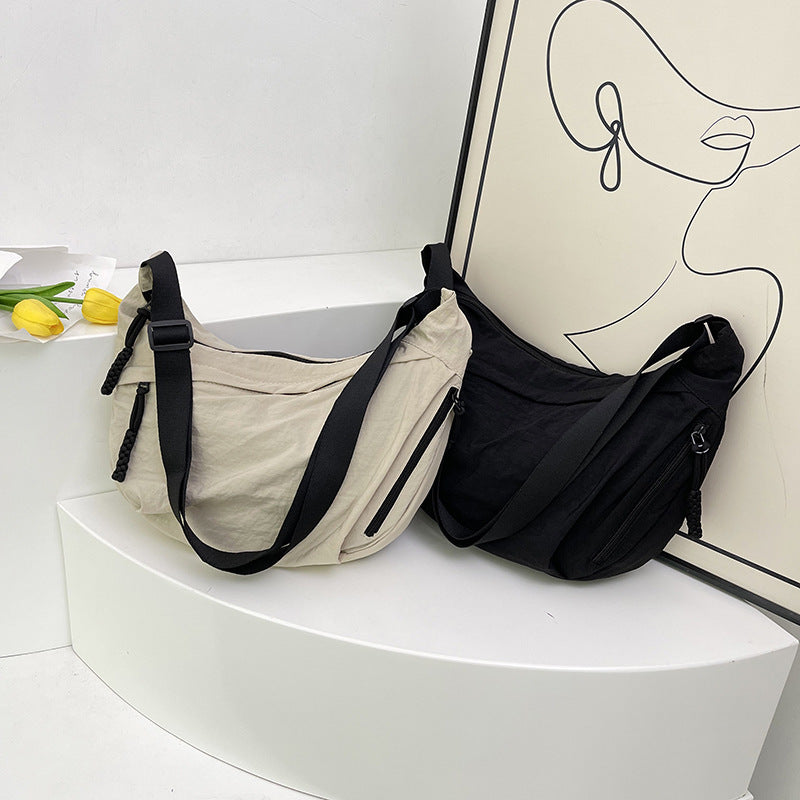 Lightweight Sling Bag Bowlift