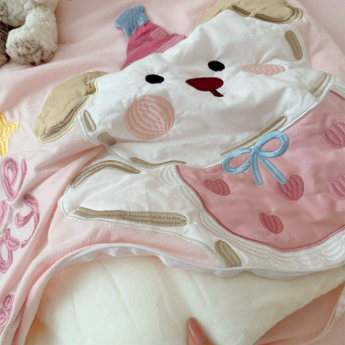 Children's bedding set with cute bear appliqué and soft microfiber