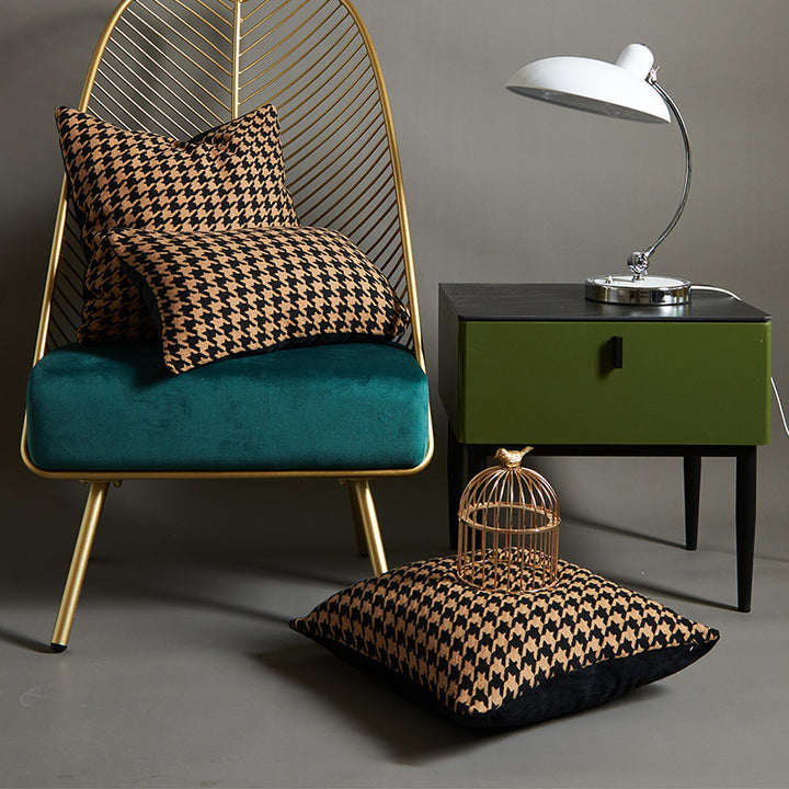 Decorative Houndstooth Print Cushion