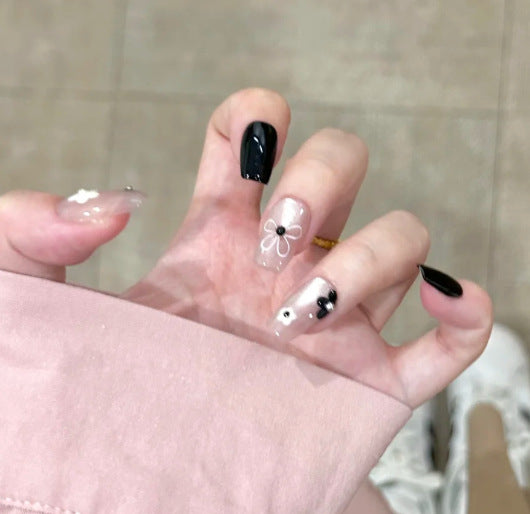 Decorative Stiletto Press-On Nails Bowlift