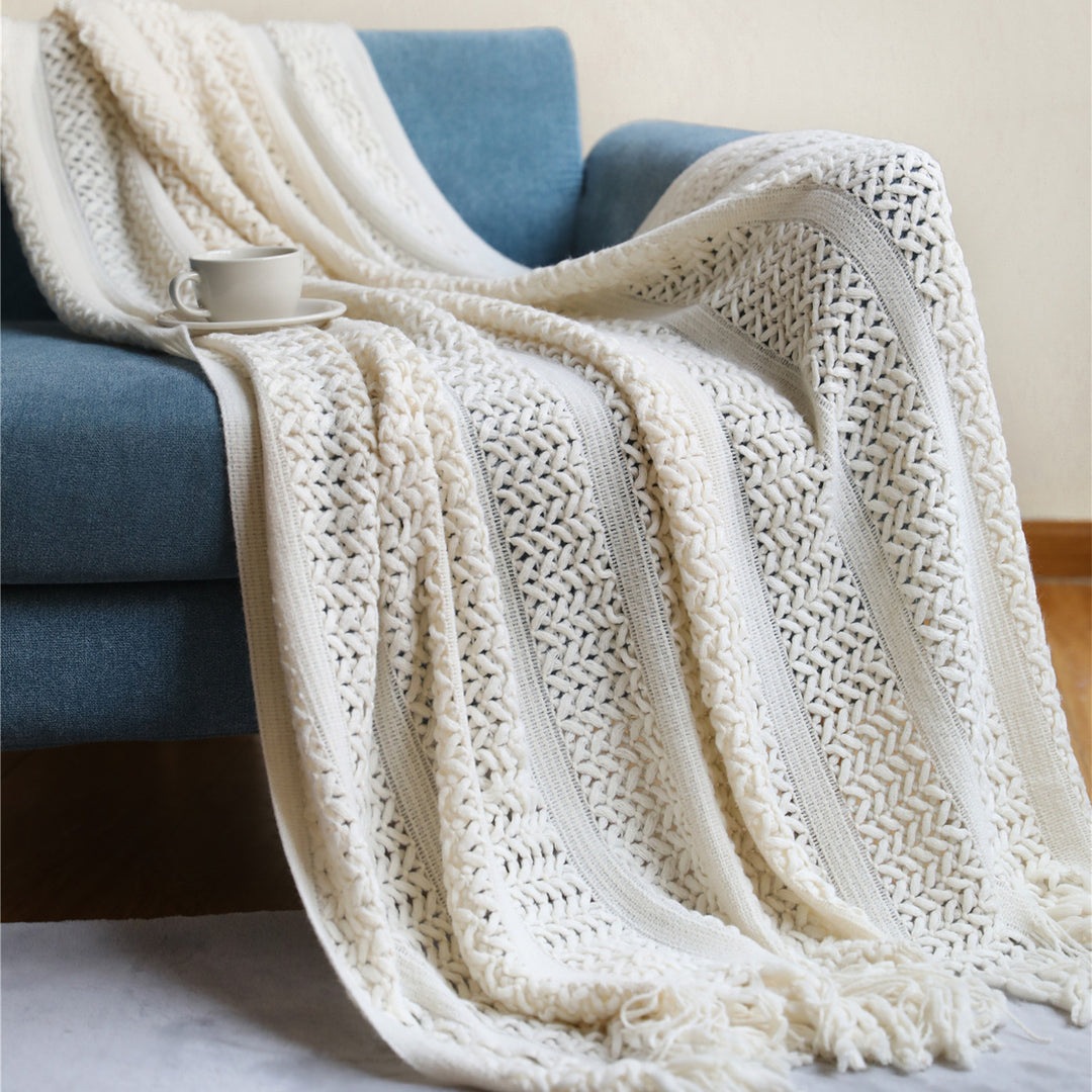 Premium Handcrafted Fringe Throw Blanket Bowlift