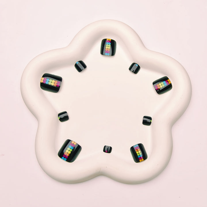 Artistic Nail Art Design Bowlift