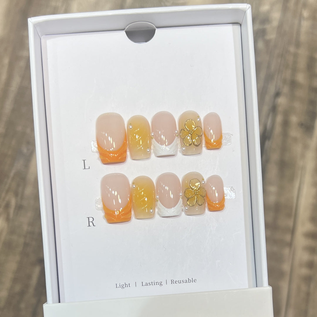 Elegant Stiletto Press-On Nail Set with Floral Accents Bowlift