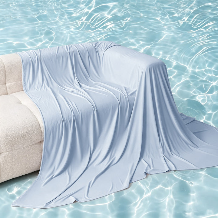 Women's Throw Blanket Bowlift