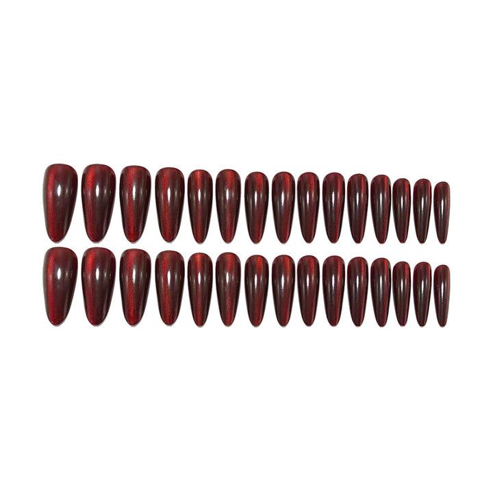 Artificial nails in elegant lace design Bowlift