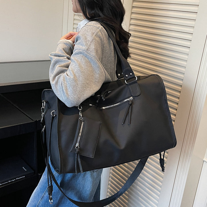 Sleek Multi-Functional Travel Duffel Bag Bowlift