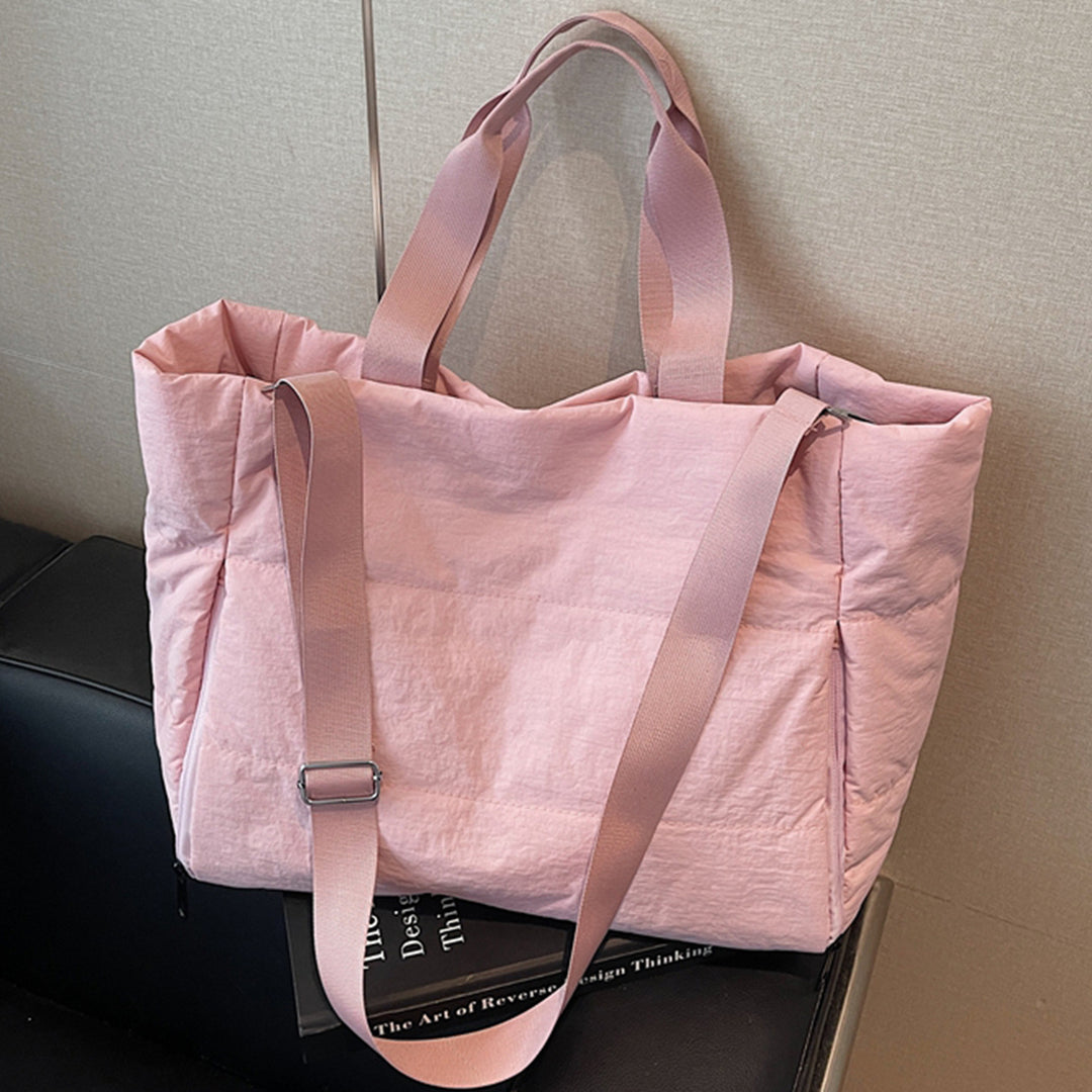 Versatile and Elegant Tote Bag Bowlift