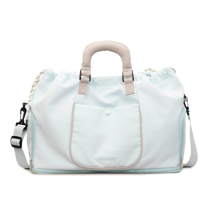 Versatile Travel Duffel with Adjustable Straps