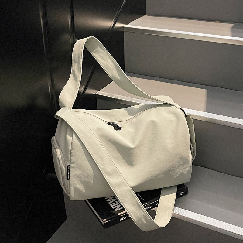 Women's Sporty and Spacious Travel Bag Bowlift