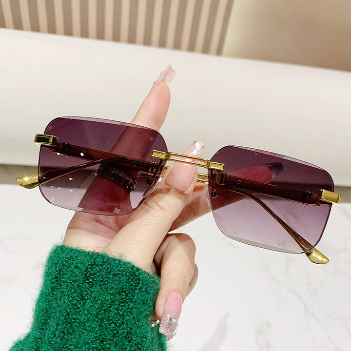 Women's fashionable rectangular sunglasses with elegant metal accent Bowlift