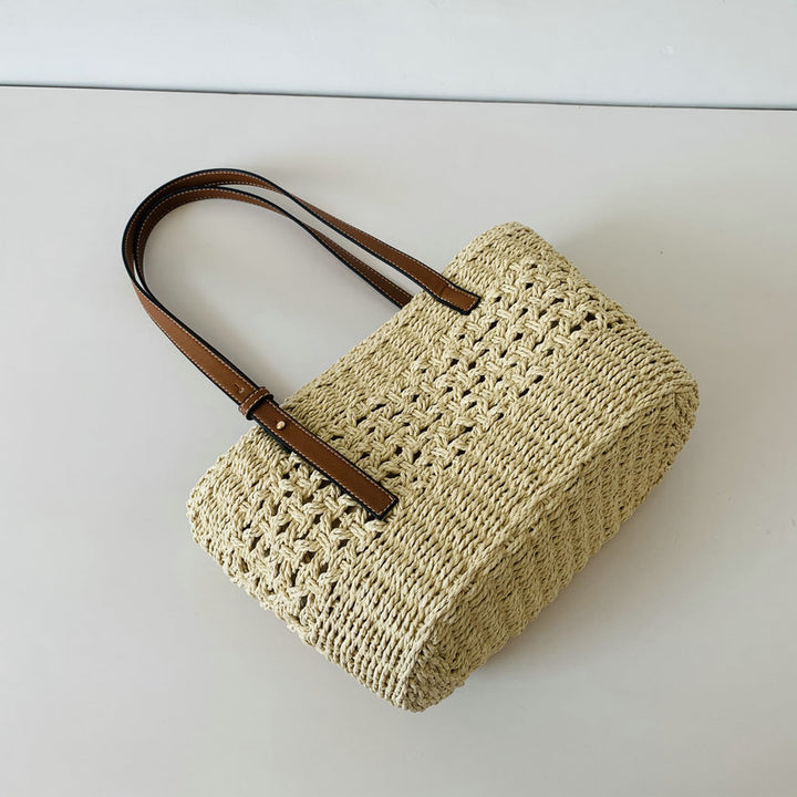 Handcrafted beach bag with high-quality leather handles Bowlift
