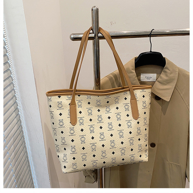 Elegant Structured Tote Bag Bowlift