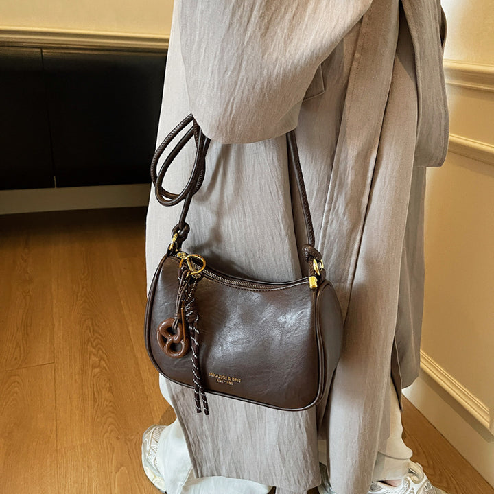 Chic Leather Shoulder Bag Bowlift