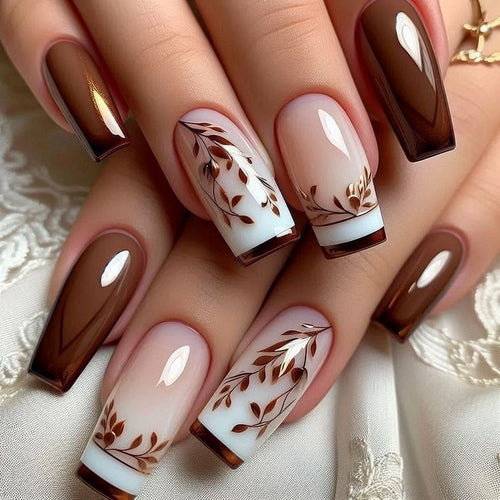 Artificial nails with elegant floral design and elegant gradient colors Bowlift