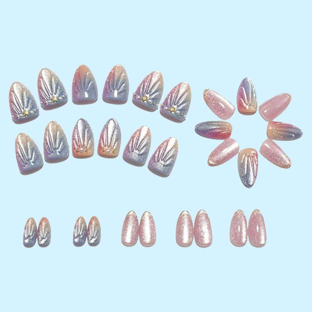 Artificial nails with glitter accents and elegant decorations Bowlift