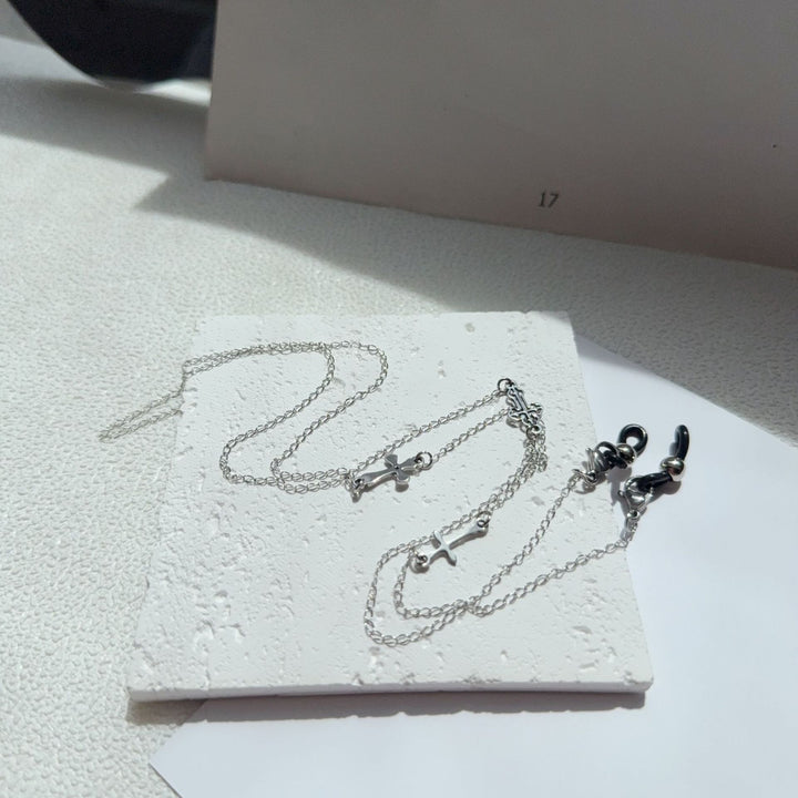 Minimalist Silver Chain Necklace Bowlift