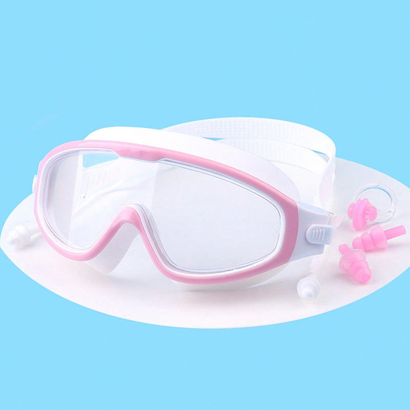 Snorkel mask with comprehensive field of view and comfortable silicone details Bowlift