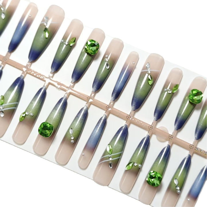 Artificial nails with elegant gradient color and glitter accents Bowlift