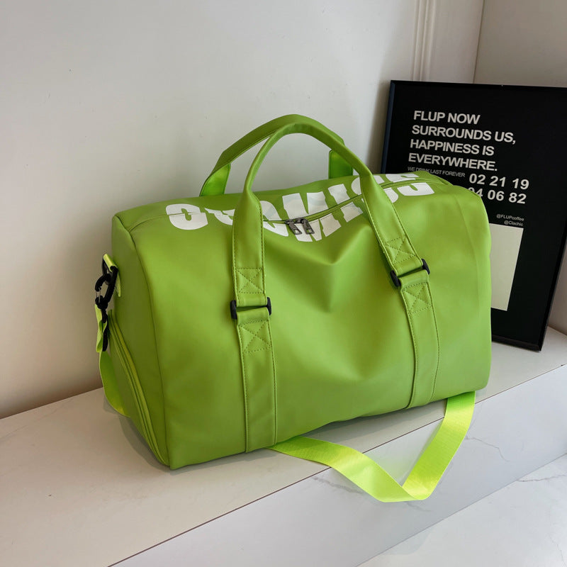 Sporty Travel Bag With Spacious Interior Compartment And Durable Material Bowlift