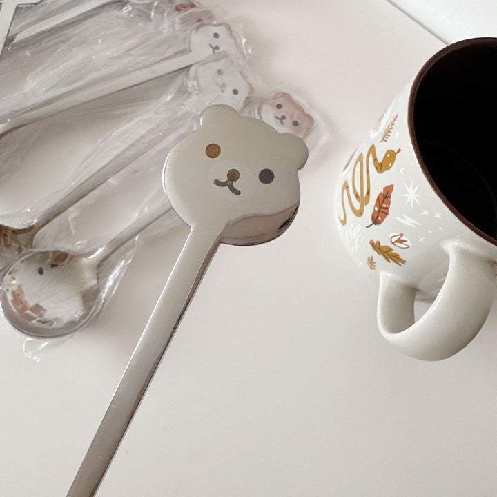Playful teaspoons with animal motifs Bowlift