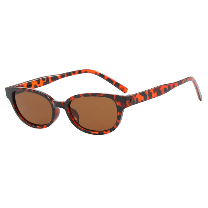 Ladies fashionable Cat-Eye sunglasses with UV protection and lightweight frame Bowlift