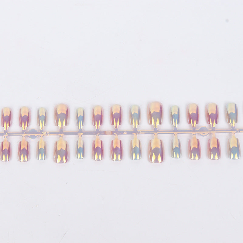 Iridescent Press-On Nail Collection Bowlift
