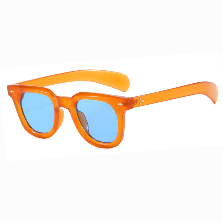 Women's stylish sunglasses in trendy design with elegant frame Bowlift