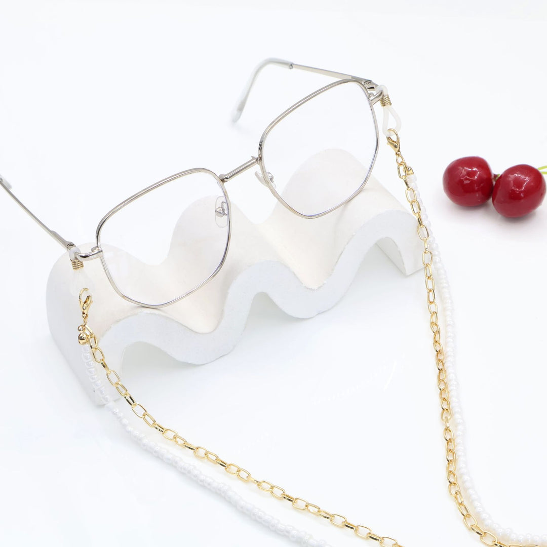 Pearl Accented Eyewear Chain Bowlift