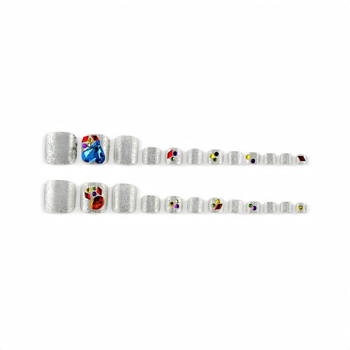 Artificial nails with sparkling rhinestone applications Bowlift