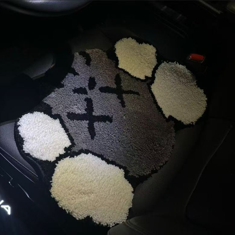 Decorative Area Rug Bowlift