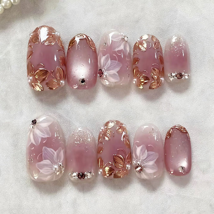 Decorative Floral Accent Press-On Nail Set