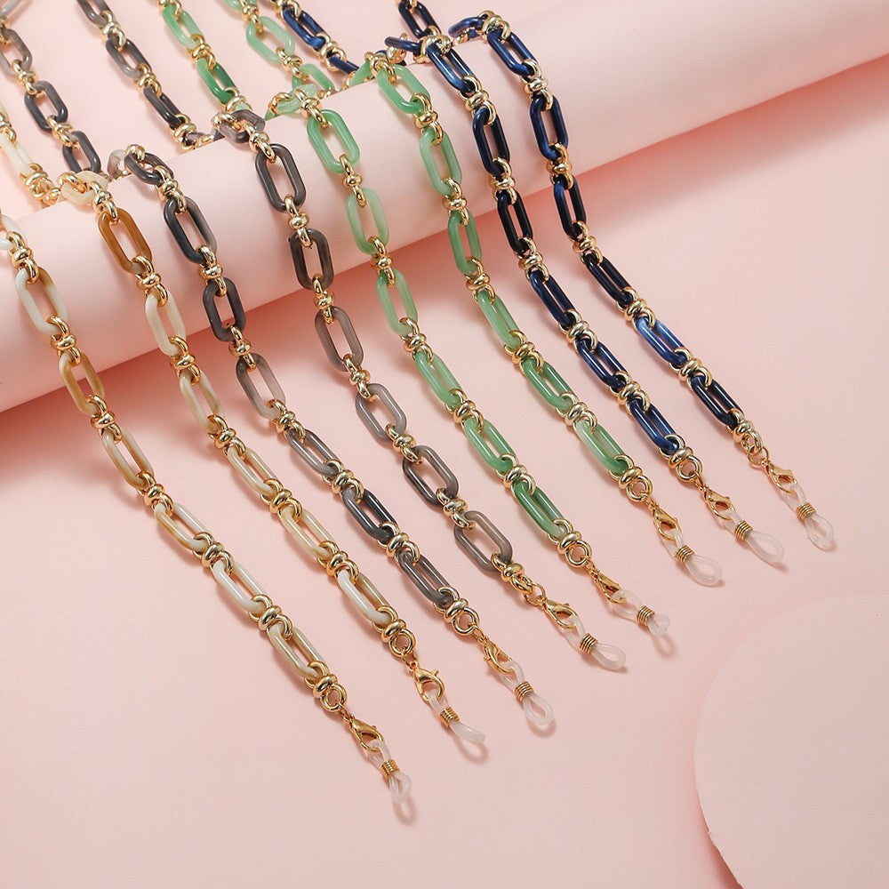 Fashionable sunglasses with chain pendant Bowlift