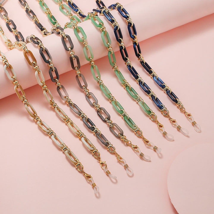 Fashionable sunglasses with chain pendant Bowlift