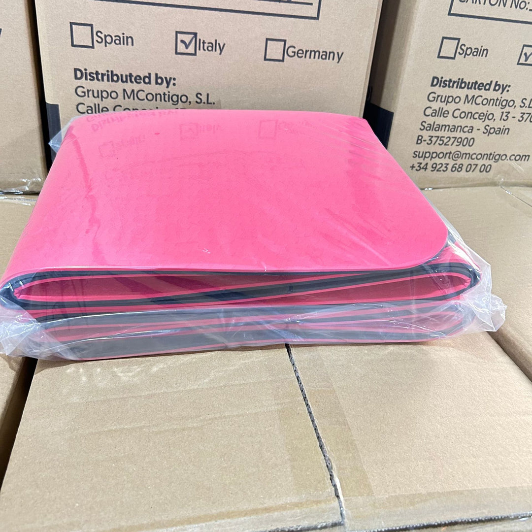 Non-slip training mat with structured design Bowlift